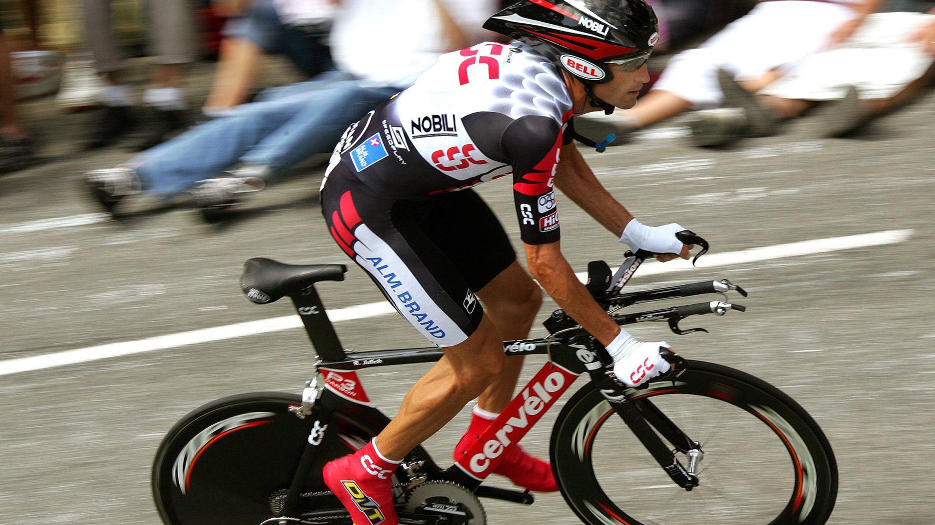 全国青少年“篮球+文化+科技”创新节在上海拉开帷幕,青少年篮球职业联赛